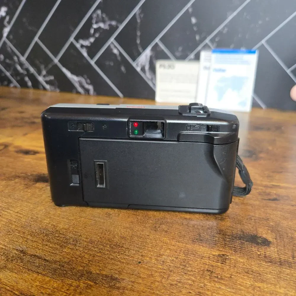 Vivitar PS:20 35mm Point & Shoot Film Camera 35mm f/5.6 Manuals Untested